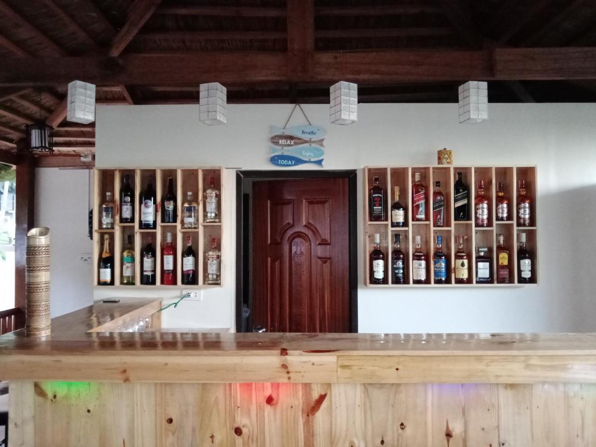 Puffer Isle Resort Dingalan Extérieur photo
