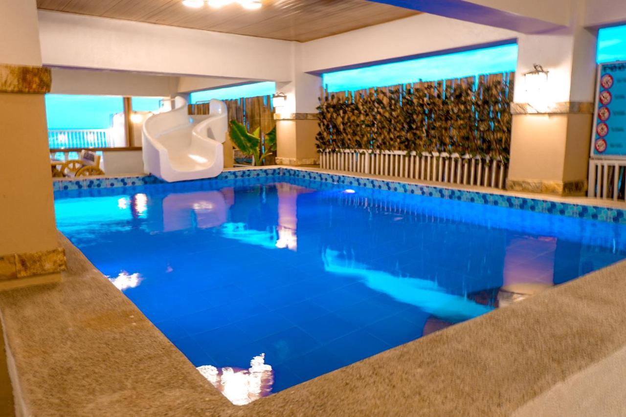 Puffer Isle Resort Dingalan Extérieur photo