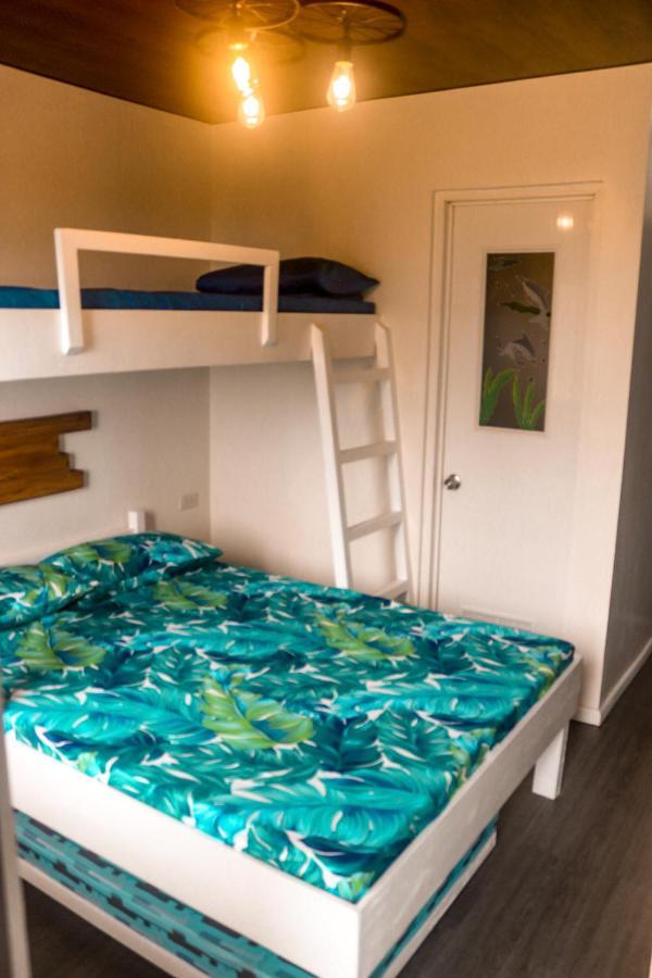 Puffer Isle Resort Dingalan Extérieur photo